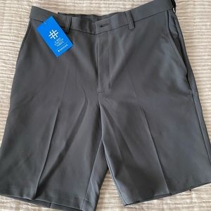 Haggar Men's Cool 18 pro Straight Fit Flat Front Shorts